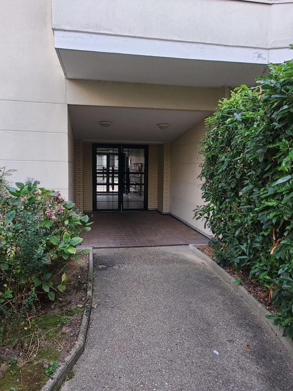 T3-Rare-2 Chambres-Parking Gratuit-2 Terrasses-Netflix-Proche Paris-La Defense Argenteuil Exterior photo